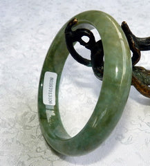 Ying Yu's Jewelry Box "Good Green" Burmese Jadeite Bangle Bracelet 57mm + Certificate (3106)