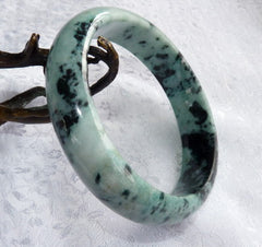 "Yang" Peppery Black Veins on Green Burmese Jadeite Bangle Bracelet 63mm + Certificate (4982)