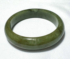 "Good Green" Genuine Natural Grade A Burmese Jadeite Bangle Bracelet 51 mm (716)