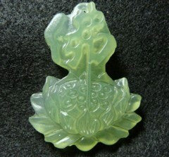 "Enlightened" Buddha and Lotus Chinese Jade Pendant (P128)