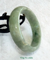 "Good Earth" Varied Green "Cuff Style" Jadeite Bangle 57mm Fits Like 55mm 56mm (BB2723)