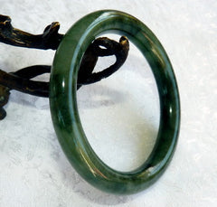 "Powerful Woman" Old Mine Vintage Burmese Jadeite Bangle Bracelet 56 mm (BB2973-1)