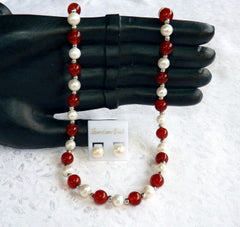 Red Jade and Lustrous Pearls Necklace + Pearl Earrings
