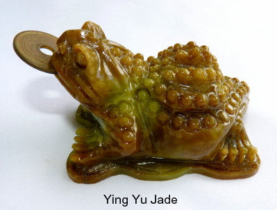 "Little Guy" Good Luck Auspicious Jade "Three Legged Money Toad" Jade Frog Carving (Toad-6)