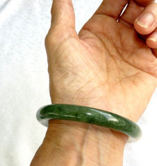 Vintage Qing Dynasty Classic Round Jadeite Bangle Bracelet 54.8mm (V-1208)