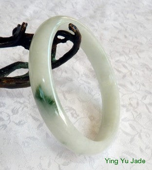 "Kiss of Moss" Green Vein on White Jadeite Jade Bangle Bracelet 62mm (BB2631)