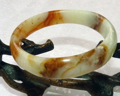 "Keep Calm and Carry On" Natural Color Chinese Jade Bangle 54mm (NJ2339)