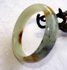 "Free Spirit" Chinese River Jade Bangle Bracelet 59 mm (NJ2596)