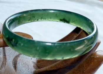 2041 6-16-2020 exchange Lovely Luminous Deep Green Chinese Jade Bangle Bracelet 53.5mm (NJL2231)