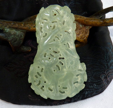 Chinese Jade Hollow Carved "Spice Bottle" Bamboo, Flowers (SP77)